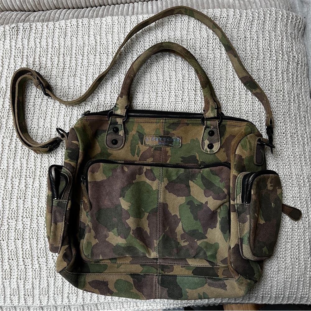 LIEBESKIND Berlin shoulder bag